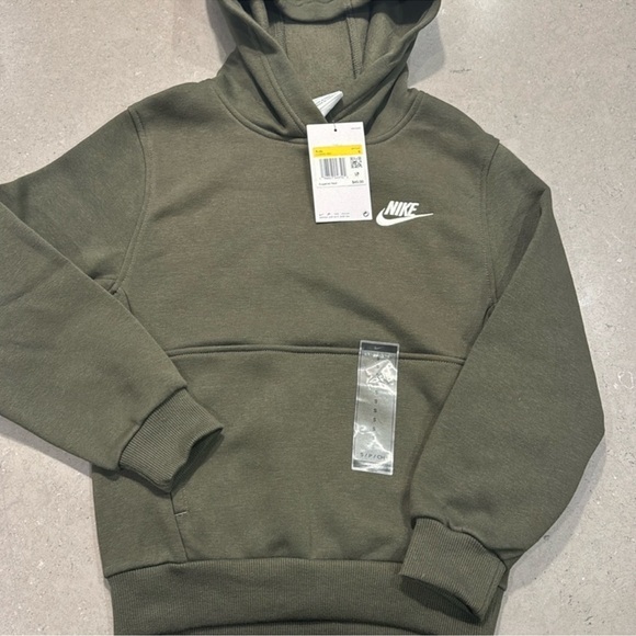 Nike Other - Nike NWT size small army green hoodie!